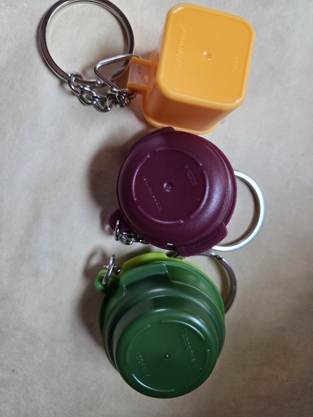Tupperware Keychain Sets - Picture 3 of 4